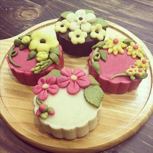 bánh trung thu đẹp mắt banh trung thu dep mat