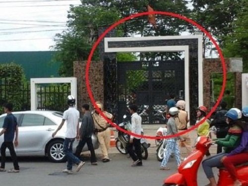 Chu L nguoc va hai vu tham sat rung dong du luan hinh anh 2