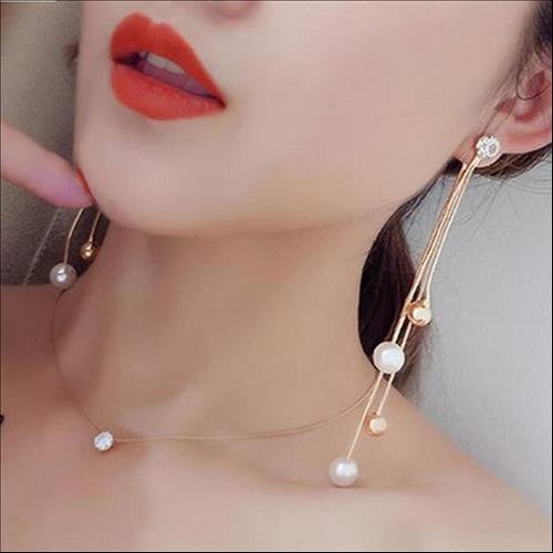 Con giap khong nen deo khuyen tai phong thuy