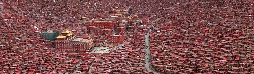 Kì vĩ thung lũng đỏ Phật giáo Larung Gar trước ngày bị phá dỡ hình ảnh 6 Ki vi thung lung do Phat giao Larung Gar truoc ngay bi pha do hinh anh 6