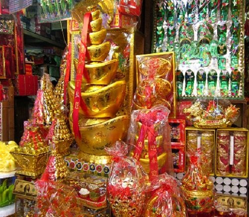 Mang toi bat kinh vi bay do gia tren ban tho hinh anh 4