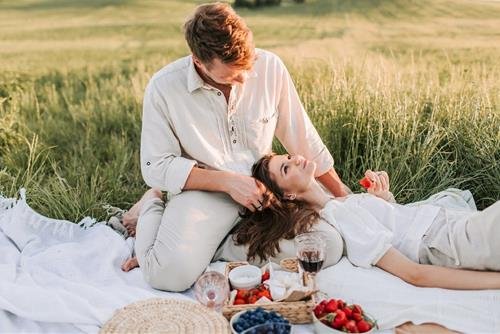 Mối duyên tiền định của 12 chòm sao Moi duyen tien dinh cua 12 chom sao