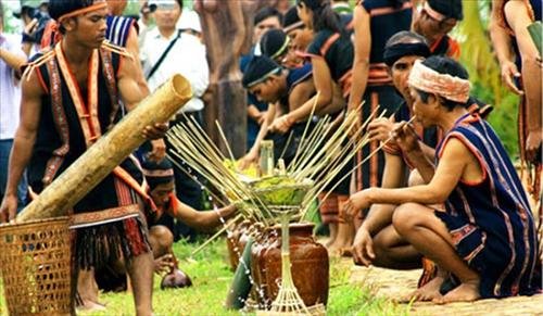 Ngày Song Thập cúng cơm mới Tết Hạ Nguyên hình ảnh 2 Ngay Song Thap cung com moi Tet Ha Nguyen hinh anh 2