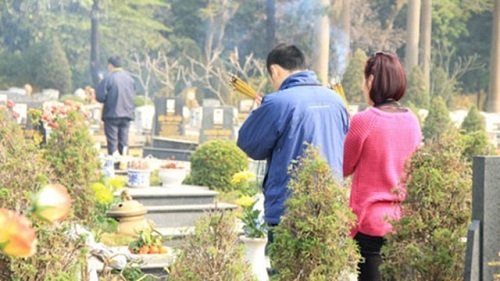 Nghi le ta mo cuoi nam