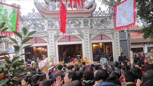 Noi le chua dang sao giai han Ram thang Gieng linh thieng hinh anh 5