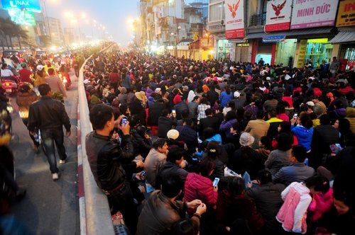 Noi le chua dang sao giai han Ram thang Gieng linh thieng hinh anh