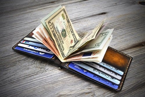 Phong thuy vi tien Thu hut hay day lui su giau co cua ban