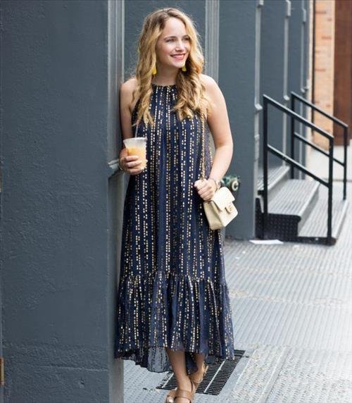 Tuoi Dan cung Ma Ket