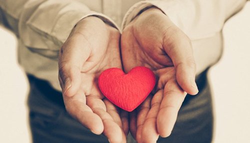 12 chom sao voi moi tinh dau