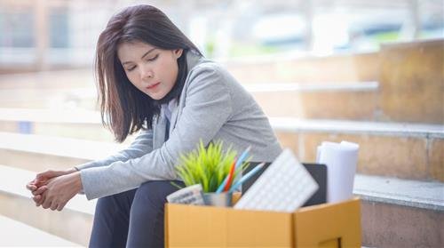 12 con giap doi mat kho khan khi nhay viec that bai