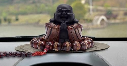 5 luu y huu ich de bai tri xe o to hop phong thuy hinh anh 2