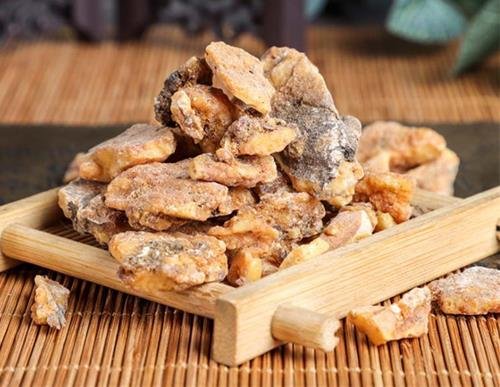 An tuc huong canh kien trang An tức hương cánh kiến trắng