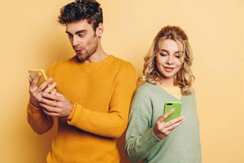 Cach nhan tin voi 12 chom sao nam Cách nhắn tin với 12 chòm sao nam