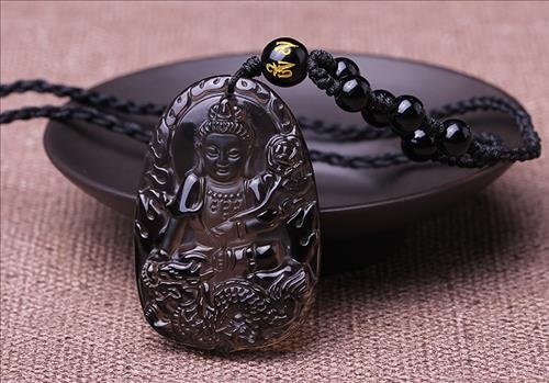 co nen deo tuong phat tren nguoi khong