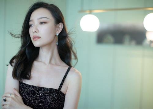 cung hoang dao giau co cuoi nam 2023