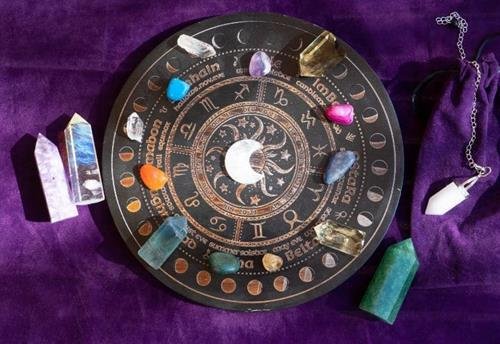 Đá sinh hoàng đạo là gì Da sinh hoang dao la gi