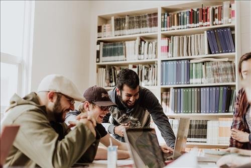dieu 12 chom sao khong nen bo lo trong thanh xuan kim nguu kiem tien