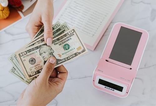 Hãy tập trung thanh toán nợ nần