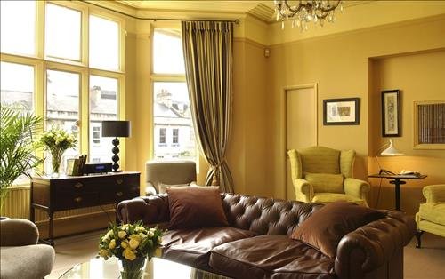 menh kim hop mau son gi - mau vang rat hop menh kim menh kim hop mau son gi - mau vang rat hop menh kim