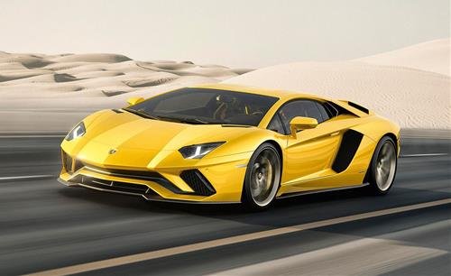 Menh Moc khong hop xe mau vang