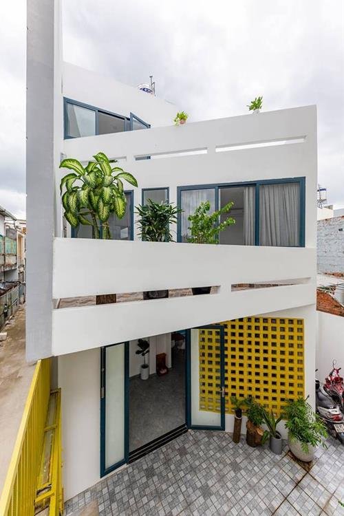 Mieng dat hinh tam giac