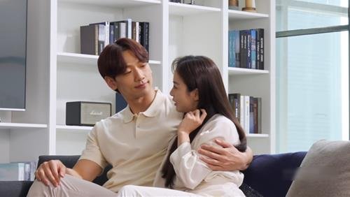 Nam Sư Tử x nữ Nhân Mã Nam Su Tu x nu Nhan Ma