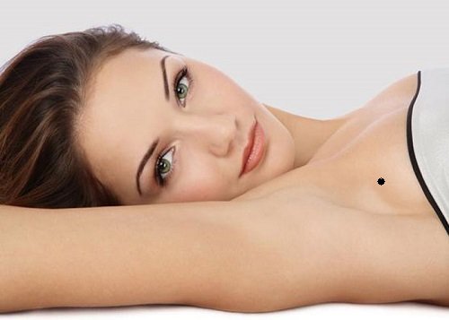 Những nốt ruồi ảnh hưởng tài vận trên cơ thể hình ảnh 2 Nhung not ruoi anh huong tai van tren co the hinh anh 2