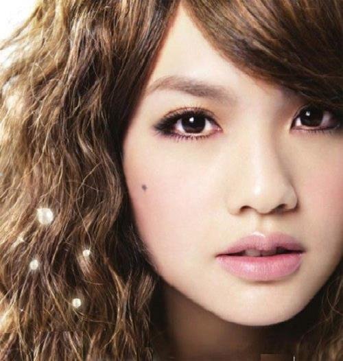 nốt ruồi trên gò má có lành có dữ not ruoi tren go ma co lanh co du