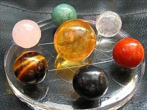 qua cau phong thuy hop menh kim  ngu hanh