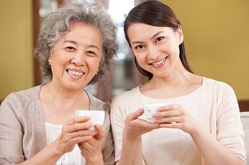 Quan sát tướng mặt để lấy lòng mẹ chồng P1 hình ảnh Quan sat tuong mat de lay long me chong P1 hinh anh