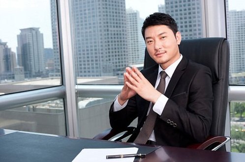 Tuong tai dan ong vua thong minh lai giau co hinh anh