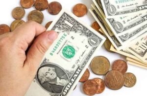 Vì sao nhiều người hay mơ thấy tiền?